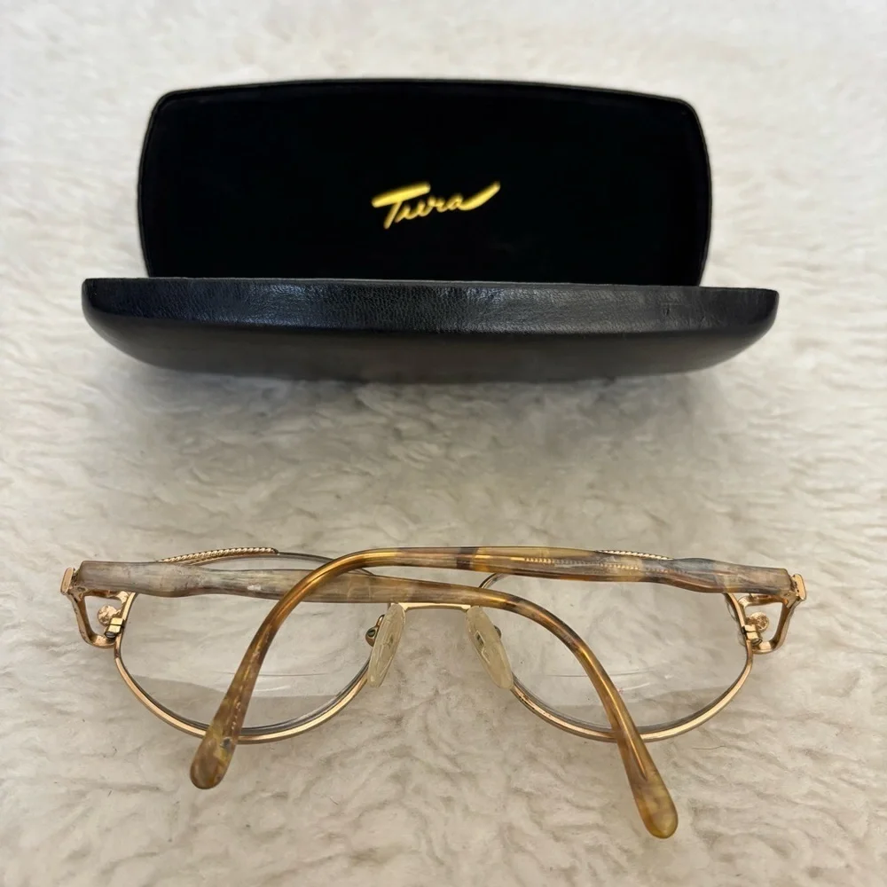 Tura Vintage Gold tone Eyeglasses Frame only w/ Case